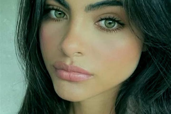 Ava, 23, a black hazel-eyed middle eastern companion based in Domna. Offering Deep French Kissing, BDSM, Dinner Date, Roleplay, GFE. Available for incall and...