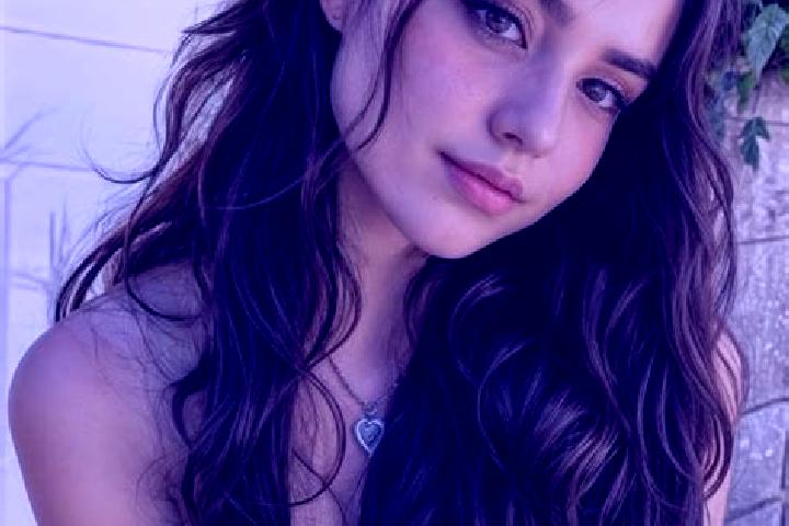 Ava, 23, a brunette hazel-eyed caribbean companion based in Mbala. Offering CIM, Fetish, Duos, A-Level, Overnight. Available for incall and outcall, day and ...