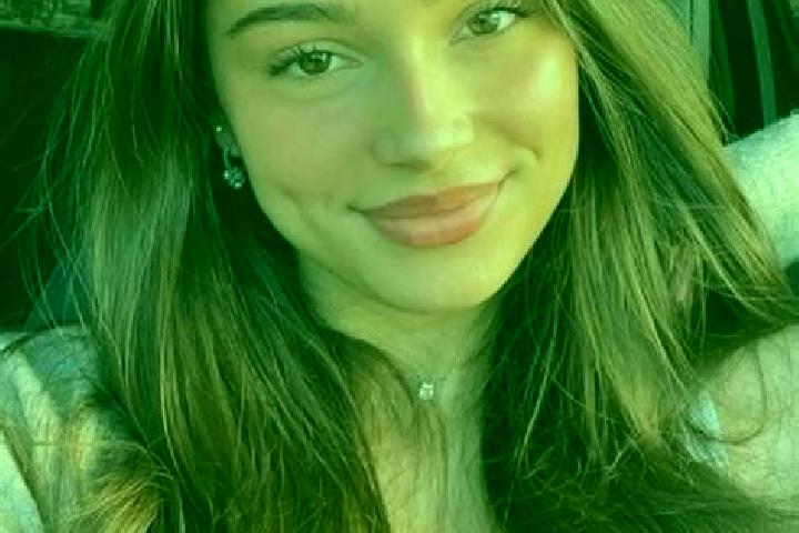 Ava, 23, a brunette hazel-eyed european companion based in Campbell. Offering Travel Companion, GFE, Massage. Available for incall and outcall, overnight boo...