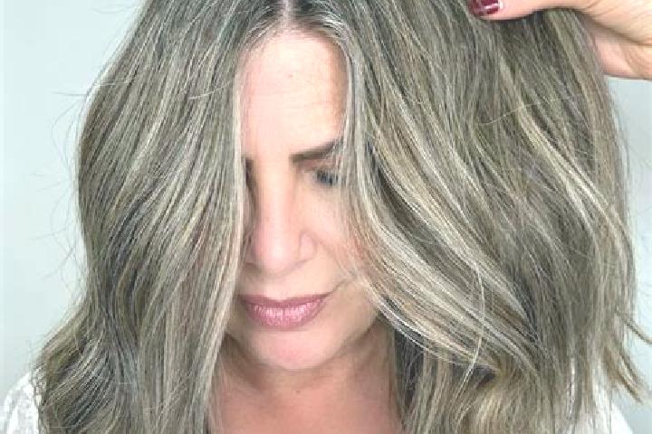 Ava, 23, a dark blonde grey-eyed indian companion based in Blandesti. Offering Massage, Girlfriend Experience, BDSM, Erotic Massage. Available for incall and...