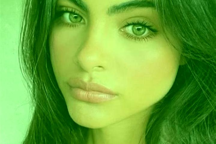 Ava, 23, a red dark-eyed middle eastern companion based in Farrukhabad. Offering Domination, Fetish, Overnight. Available for incall and outcall, day and eve...