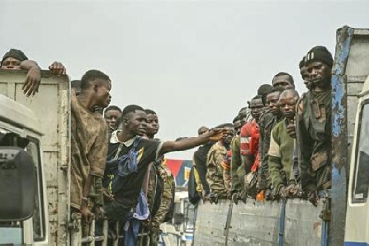 Ava, 23 — Escort in Boko, Congo