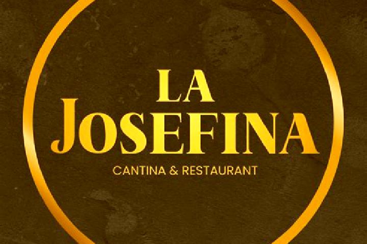 Ava, 23 — Escort in La Josefina, Mexico