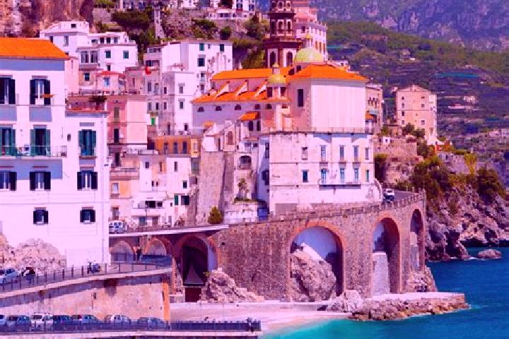 Ava, 23 — Escort in Papanice, Italy