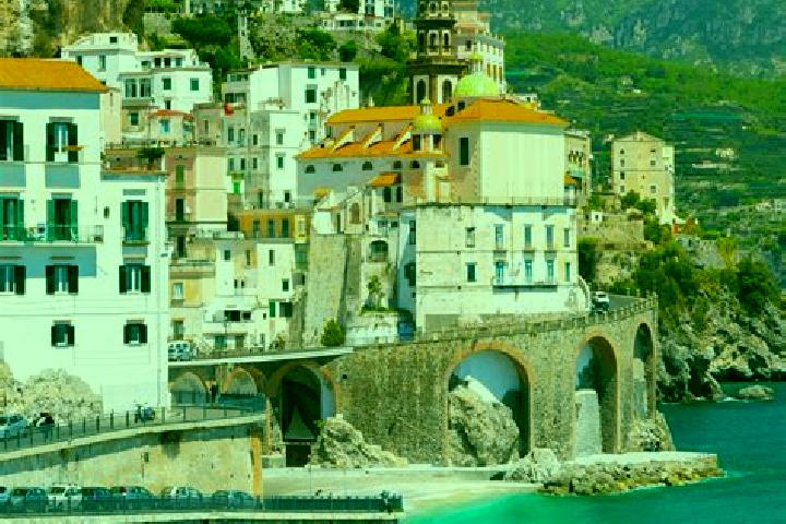 Ava, 23 — Escort in Pianiga, Italy