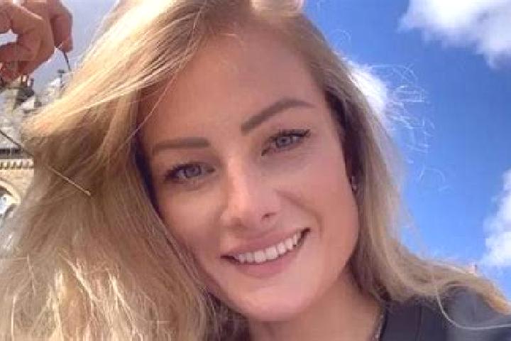 Ava, 23 — Escort in Shotton, United Kingdom