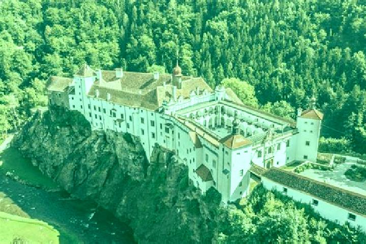 Ava, 23 — Escort in Siegersdorf bei Herberstein, Austria