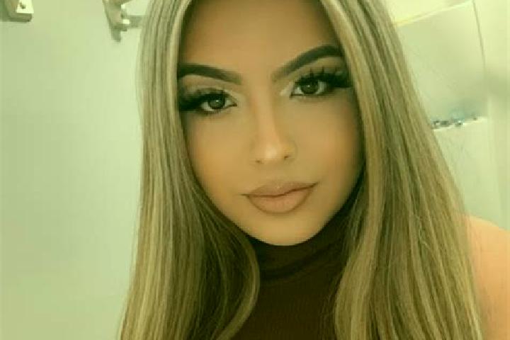 Ava, 24, a blonde dark-eyed latina companion based in Maccastorna. Offering Fetish, Overnight, 69, Roleplay. Available for incall and outcall, day and evenin...