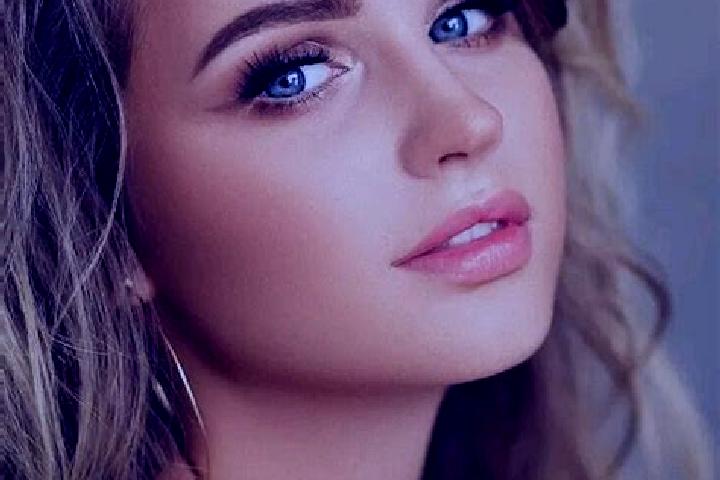Ava, 24, a dark blonde blue-eyed caribbean companion based in Tsomog. Offering Erotic Massage, GFE, Striptease, Duos, CIM. Available for incall and outcall, ...