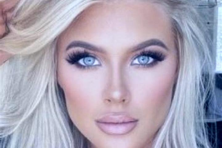 Ava, 24, a platinum blonde hazel-eyed latina companion based in Morungaba. Offering Overnight, Erotic Massage, A-Level, Massage. Available for incall and out...