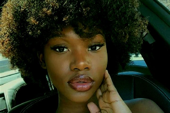 Ava, 24, a red dark-eyed ebony companion based in Marks Point. Offering Tantra, Dinner Date, Domination. Available for incall and outcall, overnight bookings...