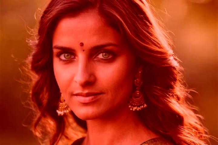 Ava, 24, a red green-eyed indian companion based in Sain Alto. Offering Fetish, Couples, CIM, GFE. Available for incall and outcall, day and evening dates.