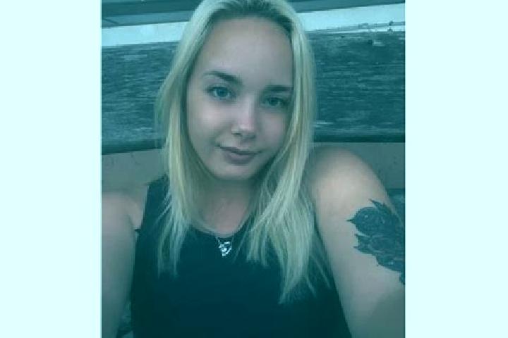 Ava, 24 — Escort in Doge, Hungary