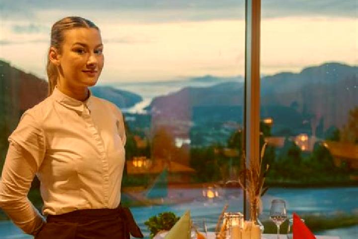 Ava, 24 — Escort in Kvinesdal, Norway