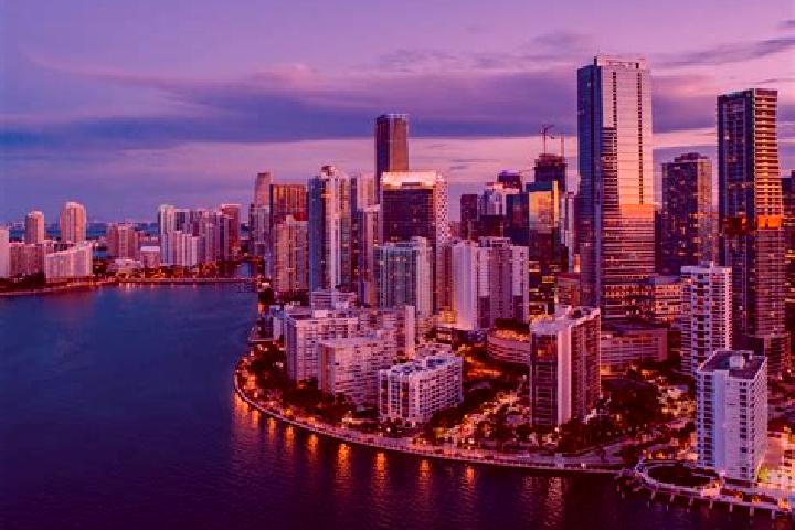 Ava, 24 — Escort in New Miami, United States