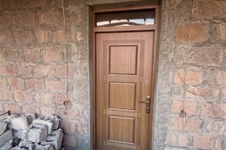 Ava, 24 — Escort in Parakar, Armenia