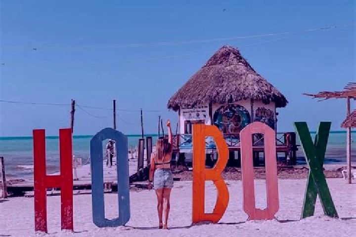 Ava, 25, a blonde brown-eyed caribbean companion based in Isla Holbox. Offering OWO, CIM, Girlfriend Experience. Available for incall and outcall, overnight ...