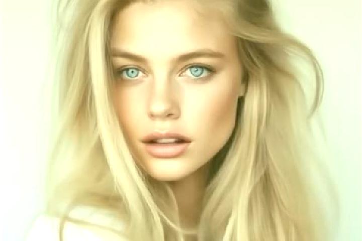 Ava, 25, a blonde grey-eyed caucasian companion based in Artana. Offering 69, Tantra, OWO. Available for incall and outcall, overnight bookings available.