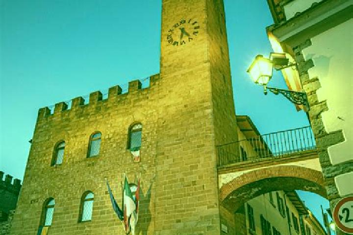 Ava, 25 — Escort in Castiglion Fibocchi, Italy