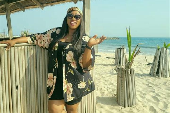 Ava, 25 — Escort in Ile-Oluji, Nigeria