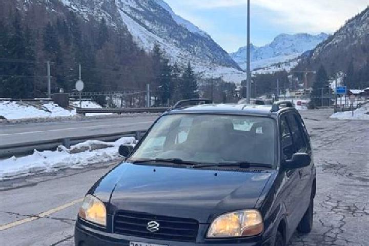 Ava, 25 — Escort in Leuzigen, Switzerland