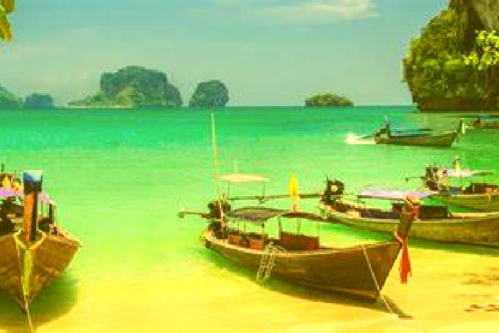 Ava, 25 — Escort in Li, Thailand