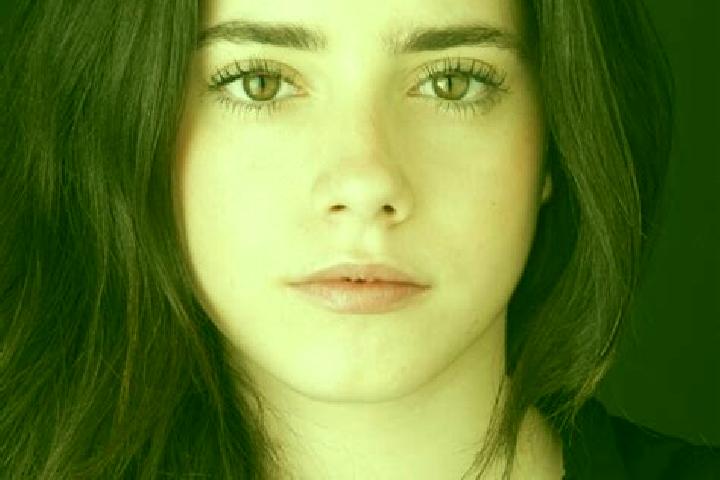 Ava, 25 — Escort in Madalena, Portugal