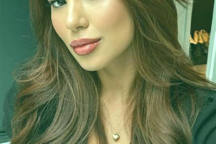 Ava, 26, a chestnut dark-eyed asian companion based in Stirling. Offering Travel Companion, A-Level, GFE, Girlfriend Experience. Available for incall and out...