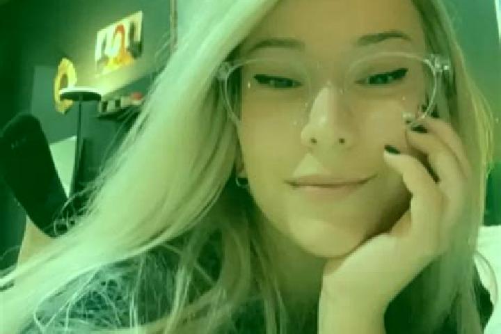 Ava, 26, a platinum blonde dark-eyed ebony companion based in Santa Cruz Amilpas. Offering Striptease, Domination, GFE. Available for incall and outcall, ove...