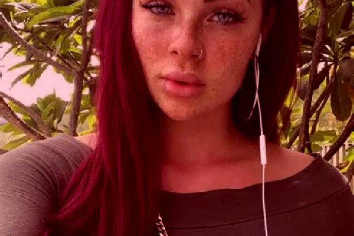 Ava, 26, a red dark-eyed caucasian companion based in Pablo Galeana. Offering OWO, Party Girl, 69, Travel Companion, Overnight. Available for incall and outc...