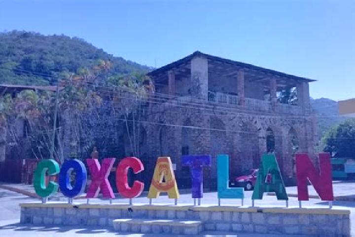 Ava, 26 — Escort in Coxcatlan, Mexico