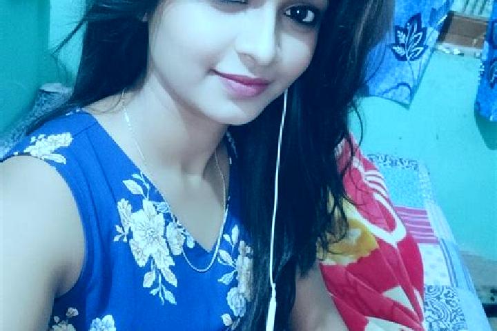 Ava, 26 — Escort in Darbhanga, India