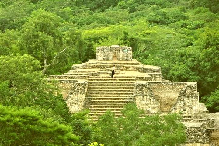 Ava, 26 — Escort in Maya Balam, Mexico