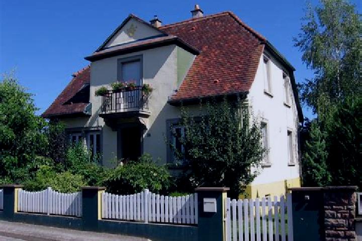 Ava, 26 — Escort in Mittelhausbergen, France