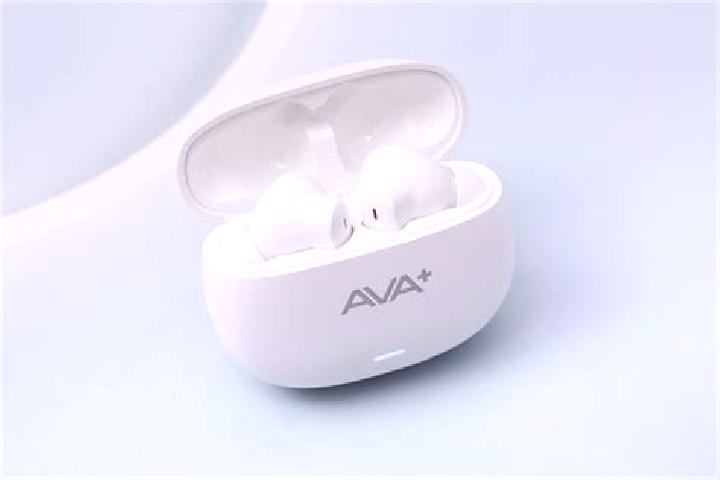 Ava, 26 — Escort in Montague, United States