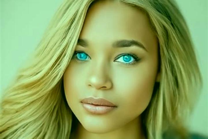 Ava, 27, a blonde blue-eyed latina companion based in Kholopenichi. Offering 69, BDSM, A-Level, Prostate Massage. Available for incall and outcall, day and e...