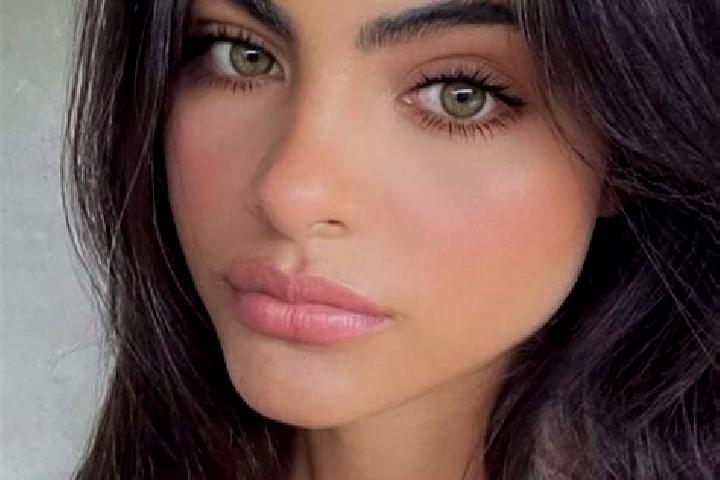 Ava, 27, a brunette brown-eyed middle eastern companion based in Villa Gregorio Garcia. Offering Domination, Duos, GFE. Available for incall and outcall, day...