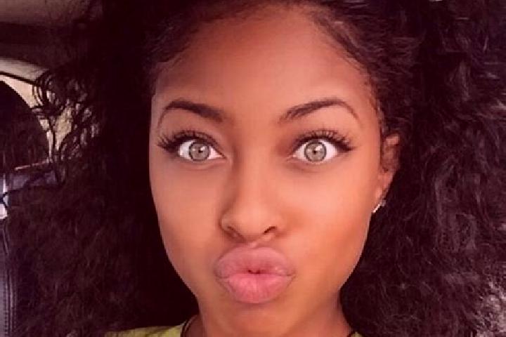 Ava, 27, a red green-eyed ebony companion based in Lepe. Offering CIM, A-Level, Deep French Kissing, Duos, Roleplay. Available for incall and outcall, day an...