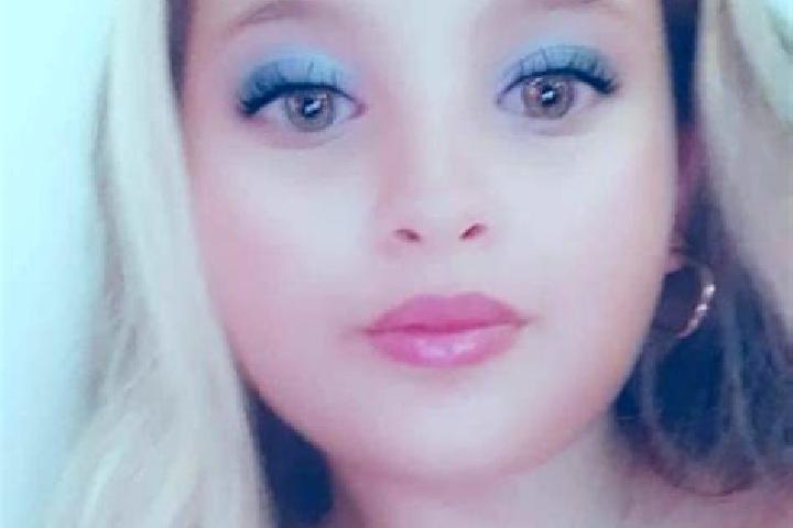 Ava, 27 — Escort in Cociu, Romania