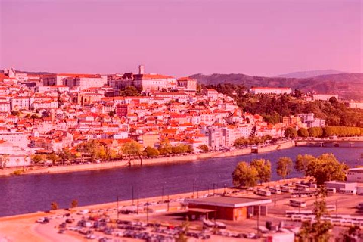 Ava, 27 — Escort in Serta, Portugal