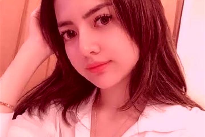 Ava, 27 — Escort in Sokonaja, Indonesia