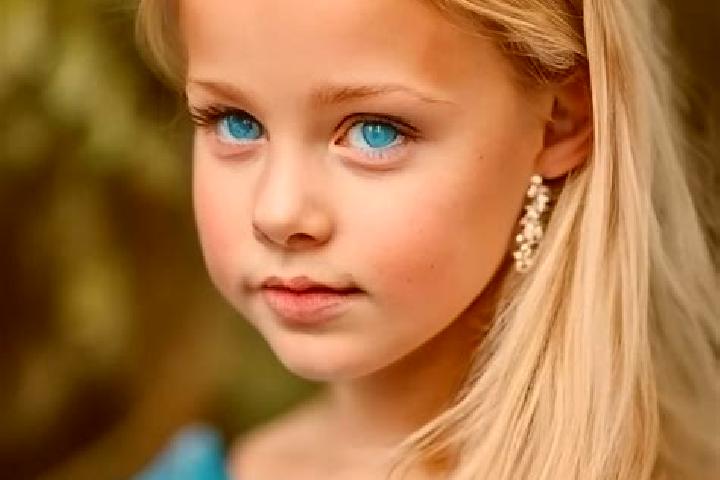 Ava, 28, a blonde blue-eyed middle eastern companion based in Nova America da Colina. Offering A-Level, Prostate Massage, BDSM, Deep French Kissing, OWO. Ava...