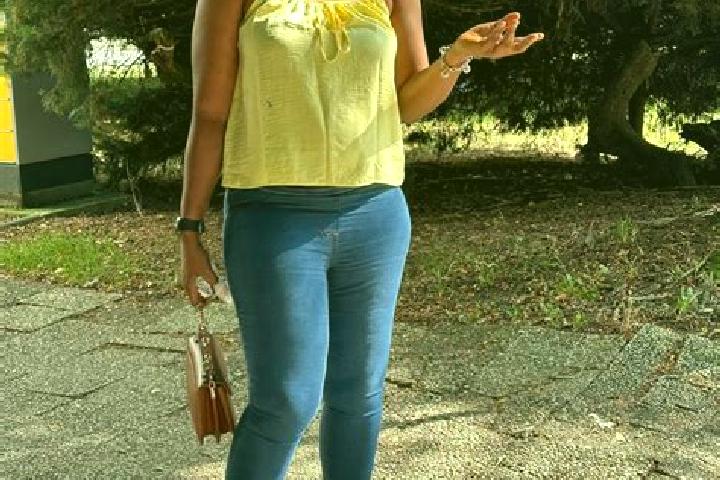 Ava, 28 — Escort in Awo-Idemili, Nigeria