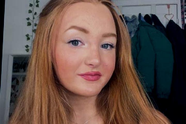 Ava, 28 — Escort in Crynant, United Kingdom
