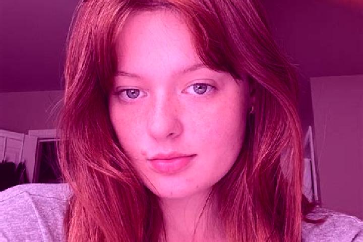 Ava, 29, a auburn grey-eyed european companion based in Capim. Offering Duos, Dinner Date, Couples. Available for incall and outcall, day and evening dates.