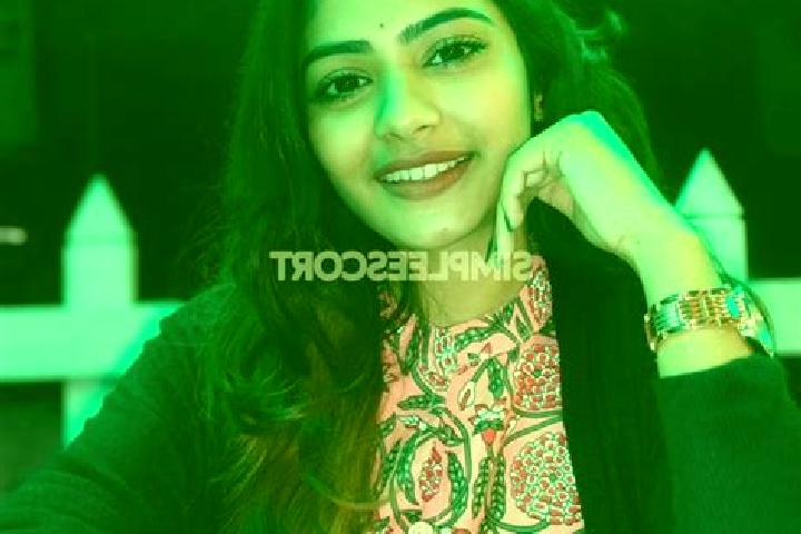 Ava, 29 — Escort in Raebareli, India