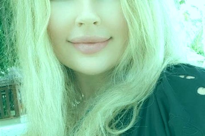 Ava, 30, a blonde amber-eyed ebony companion based in Peremyliv. Offering BDSM, GFE, Tantra. Available for incall and outcall, day and evening dates.