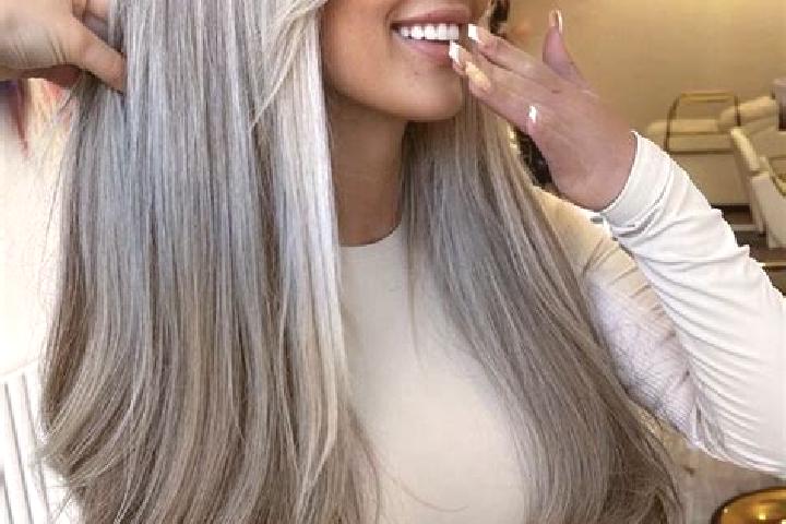 Ava, 30, a blonde grey-eyed latina companion based in Marmet. Offering Fetish, Girlfriend Experience, Dinner Date, CIM. Available for incall and outcall, day...