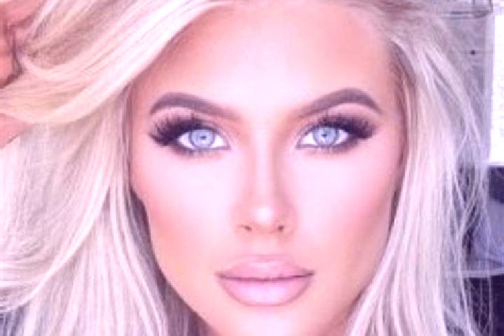 Ava, 30, a platinum blonde amber-eyed slavic companion based in Abergwili. Offering Prostate Massage, OWO, Erotic Massage, Girlfriend Experience, Tantra. Ava...