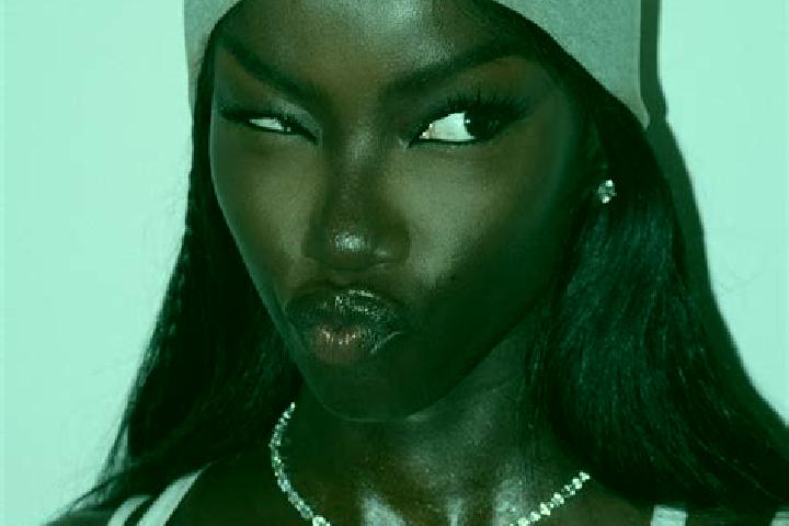 Ava, 30 — Escort in Dambi, Angola